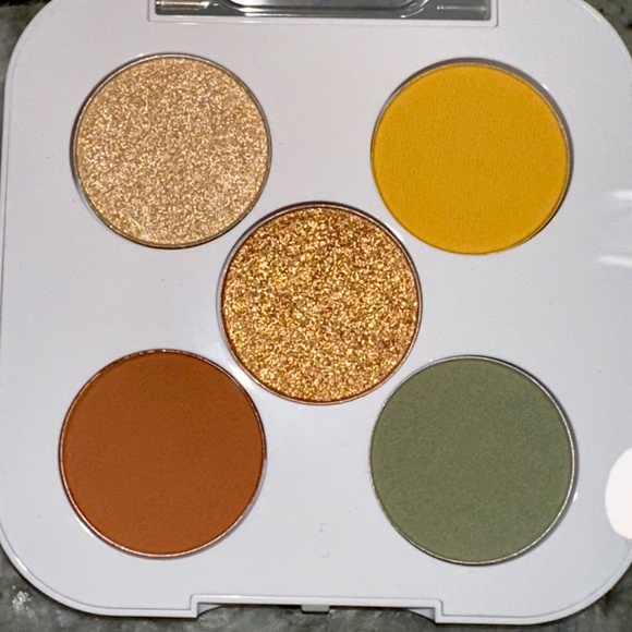 Morphe 2 Ready in 5 Eyeshadow Palette - PALM SPRINGS Yellow Green Gold Warm NEW - Picture 1 of 9